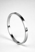 Locking steel collar front view with polished metal finish and hex-key mechanism