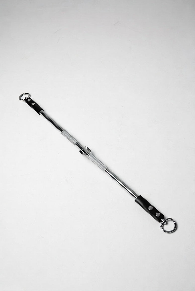 Spreader Bar - detail view