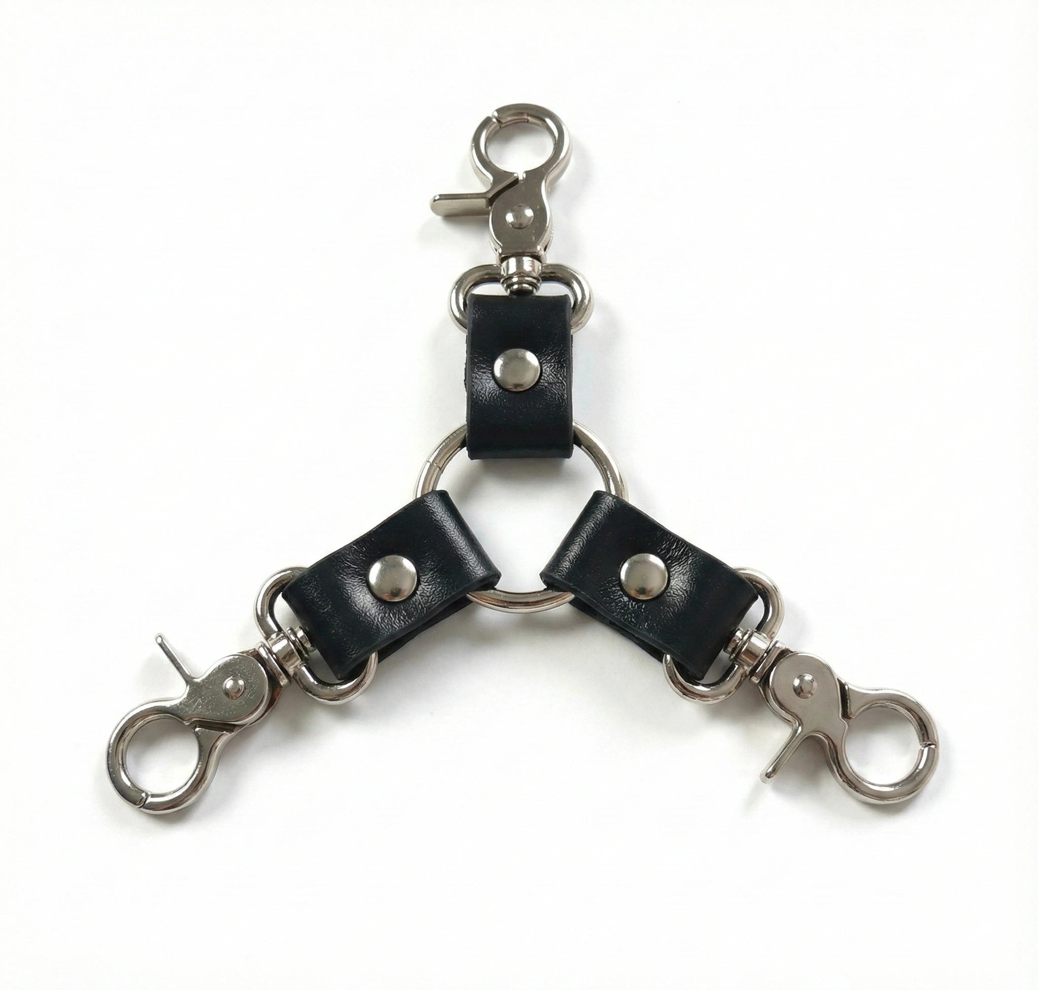 3-way BDSM connector with swivel clips - Y-shaped bondage hardware for connecting cuffs and restraints