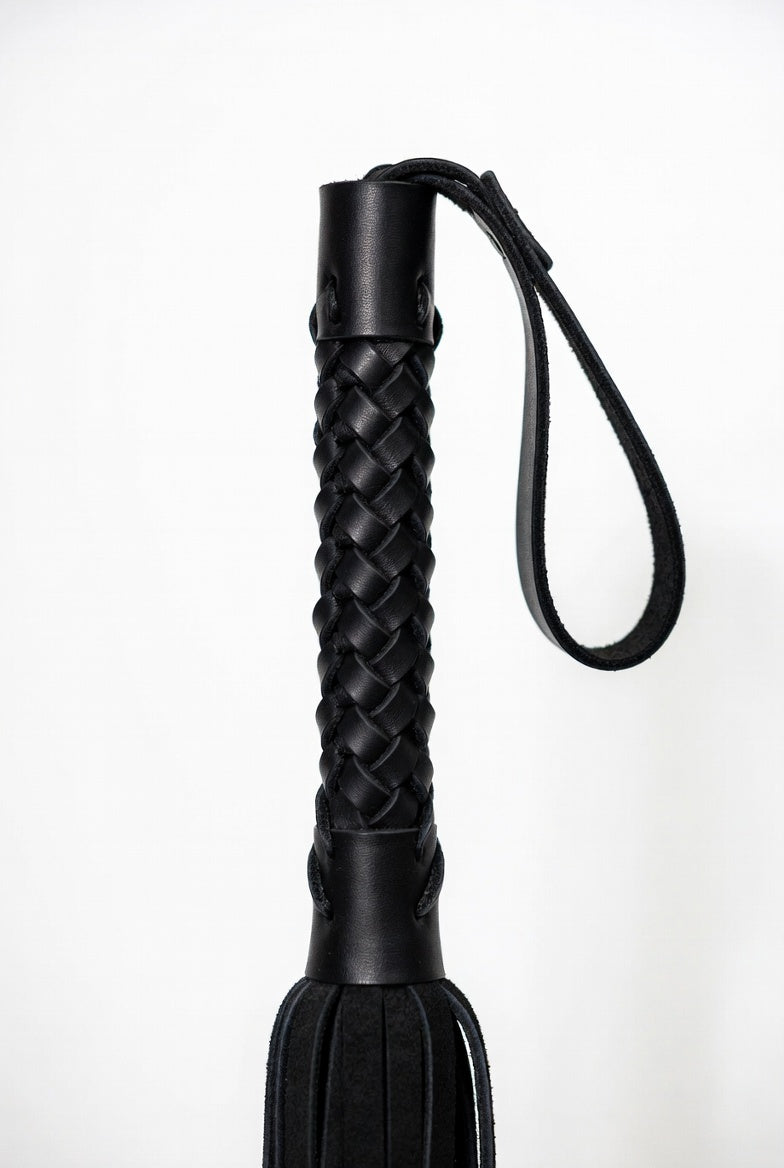 faux leather Flogger - detail view
